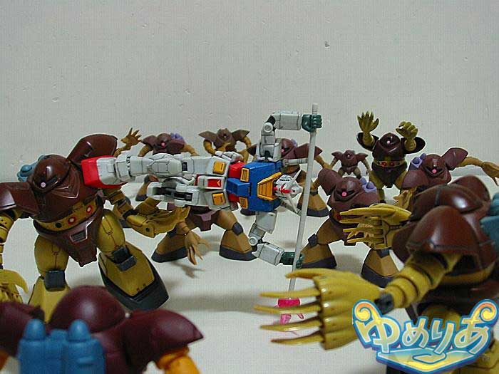rx-78-2 gundam and gogg (gundam and 2 more)