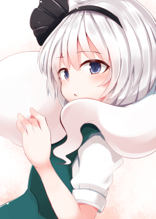 konpaku youmu (touhou) drawn by beni_shake