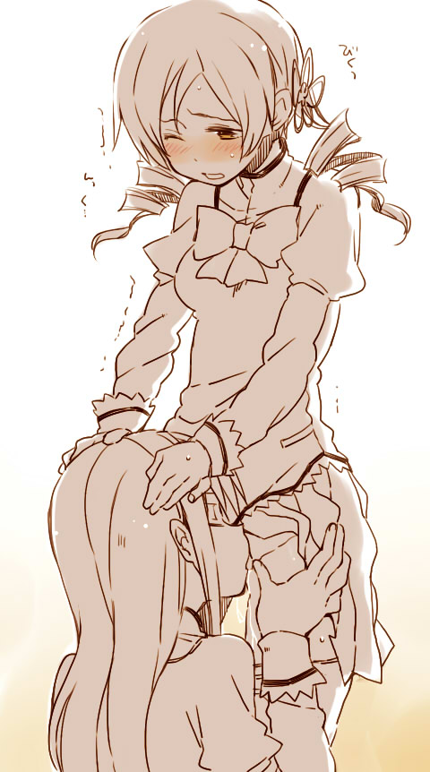 akemi homura and tomoe mami (mahou shoujo madoka magica) drawn by kutsuwada_on
