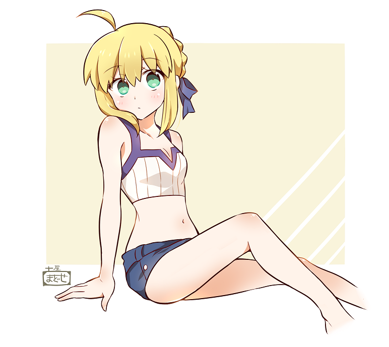 artoria pendragon and saber (fate and 1 more) drawn by tsuchiya_madose