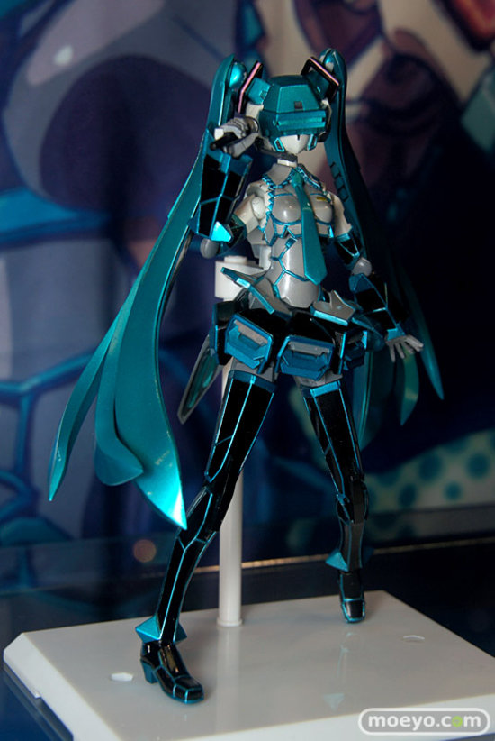 hatsune miku and fei-yen (vocaloid and 1 more)