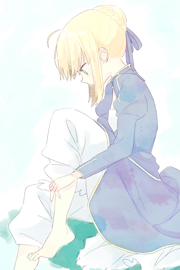 artoria pendragon and saber (fate and 1 more) drawn by 87banana