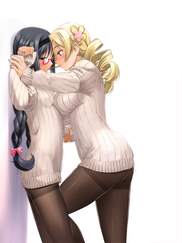 akemi homura and tomoe mami (mahou shoujo madoka magica) drawn by sasayuki