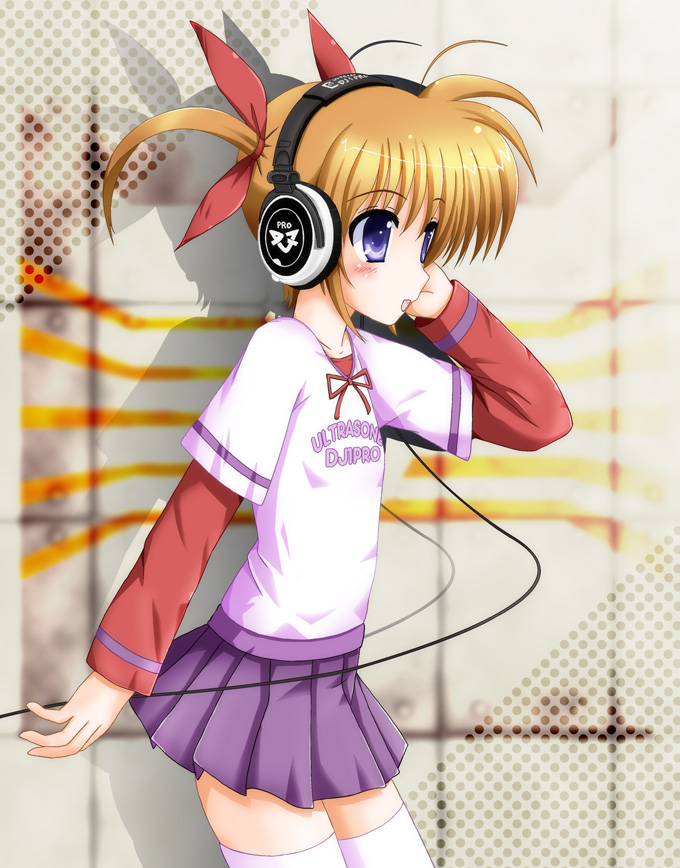 takamachi nanoha (lyrical nanoha and 2 more) drawn by flipper
