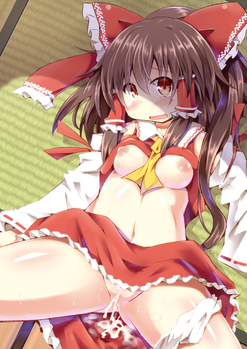 hakurei reimu (touhou) drawn by koizumi_hitsuji