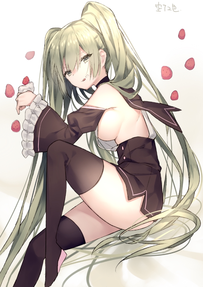 hatsune miku (vocaloid) drawn by sora_72-iro