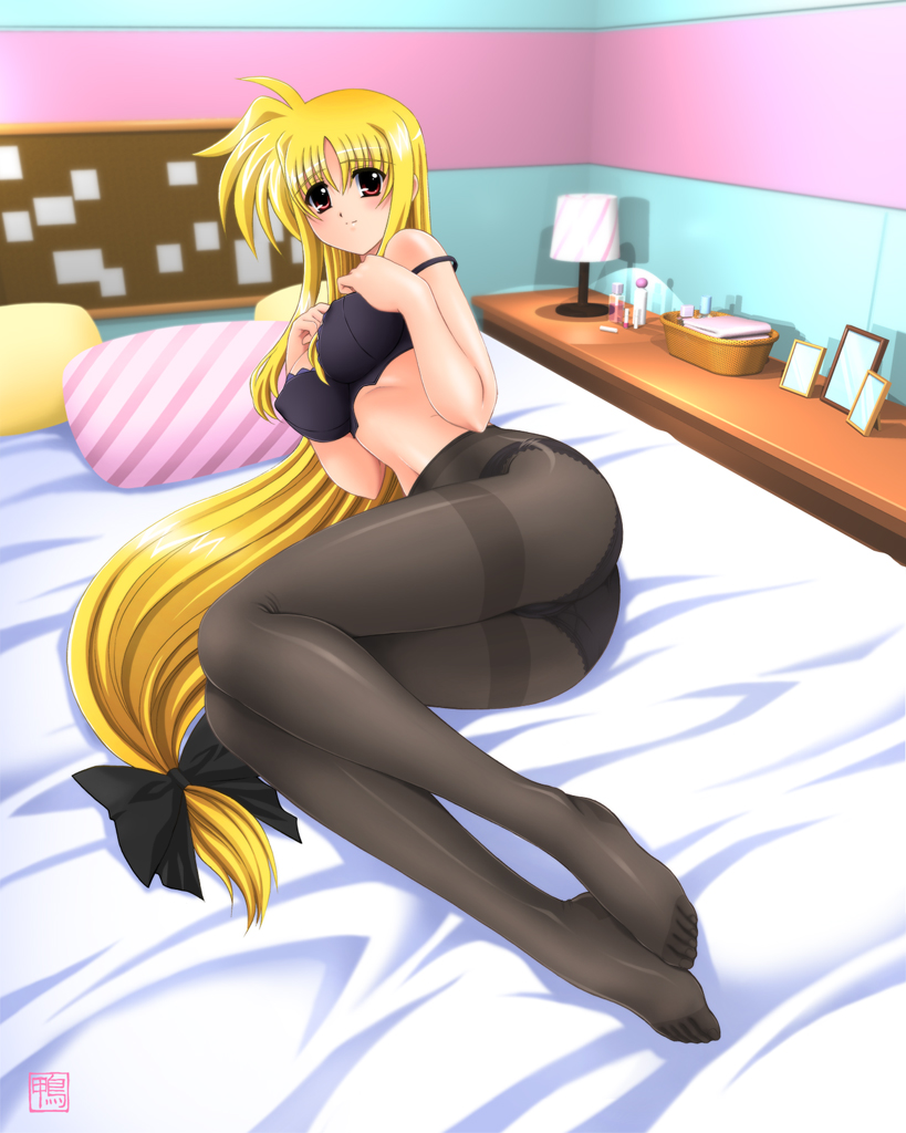 fate testarossa (lyrical nanoha and 1 more) drawn by kamogawa_tanuki