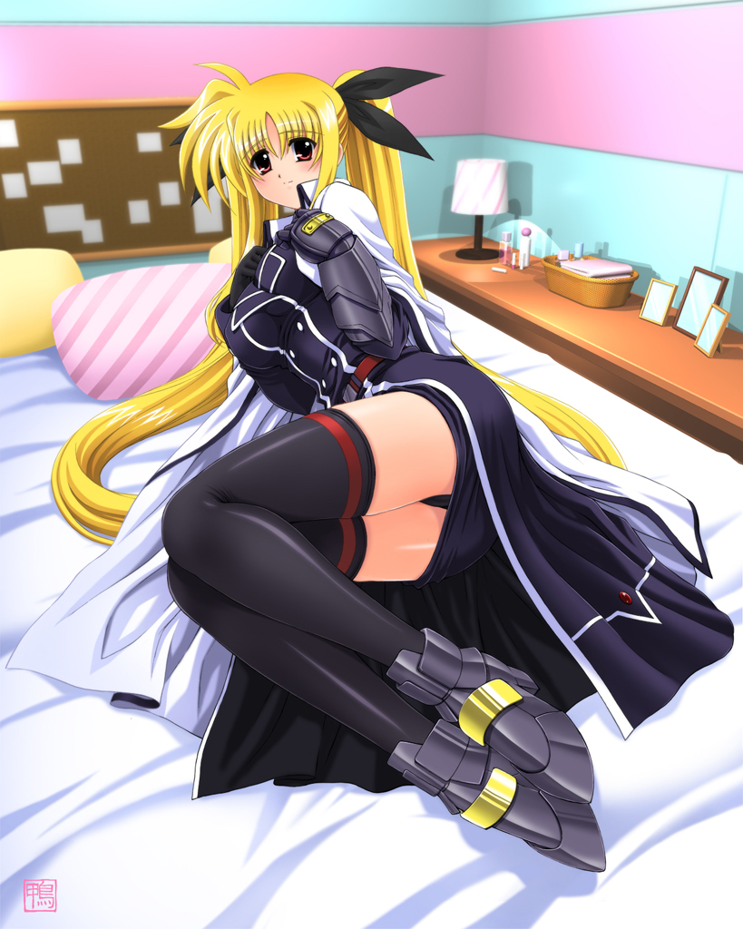 fate testarossa (lyrical nanoha and 1 more) drawn by kamogawa_tanuki
