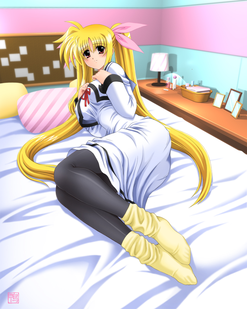 fate testarossa (lyrical nanoha and 1 more) drawn by kamogawa_tanuki
