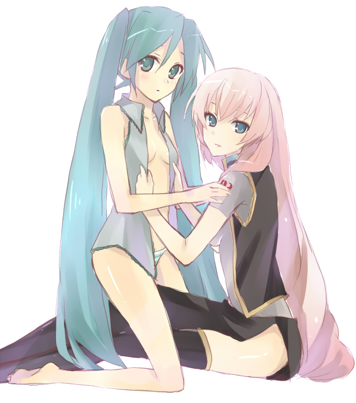 hatsune miku and megurine luka (vocaloid) drawn by hijiki_(hijikini)