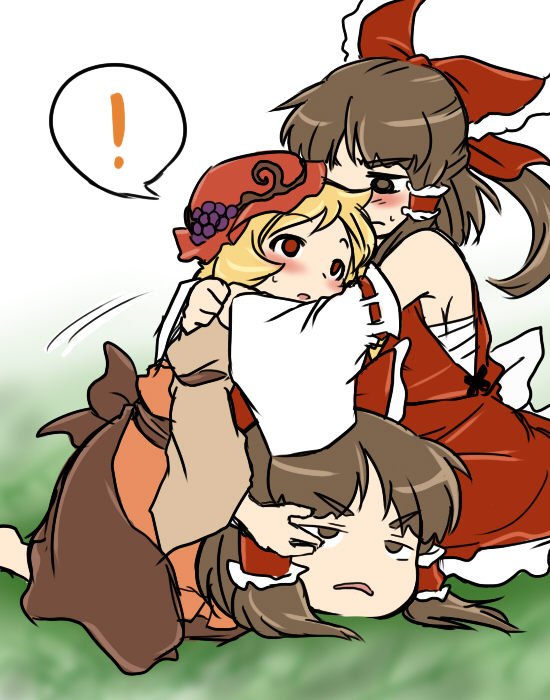 hakurei reimu and aki minoriko (touhou) drawn by mutsuki_(tsugaidanuki)