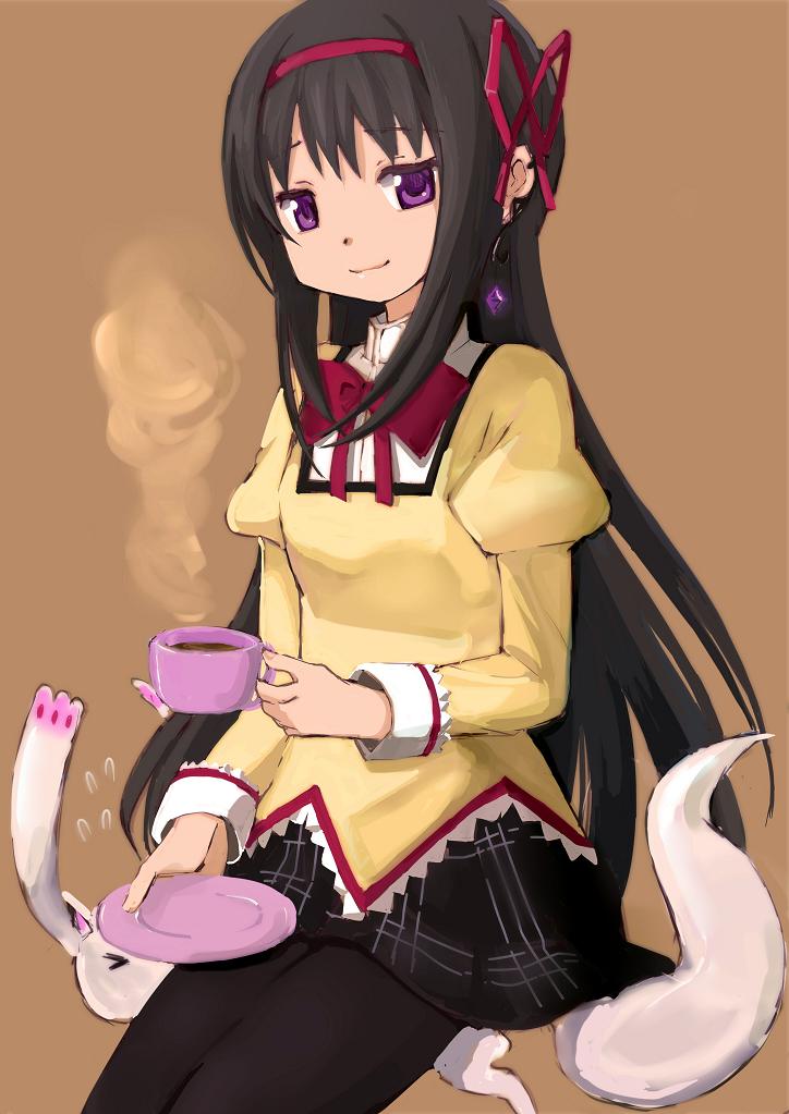 akemi homura and kyubey (mahou shoujo madoka magica and 1 more) drawn by tsubaki_(tatajd)