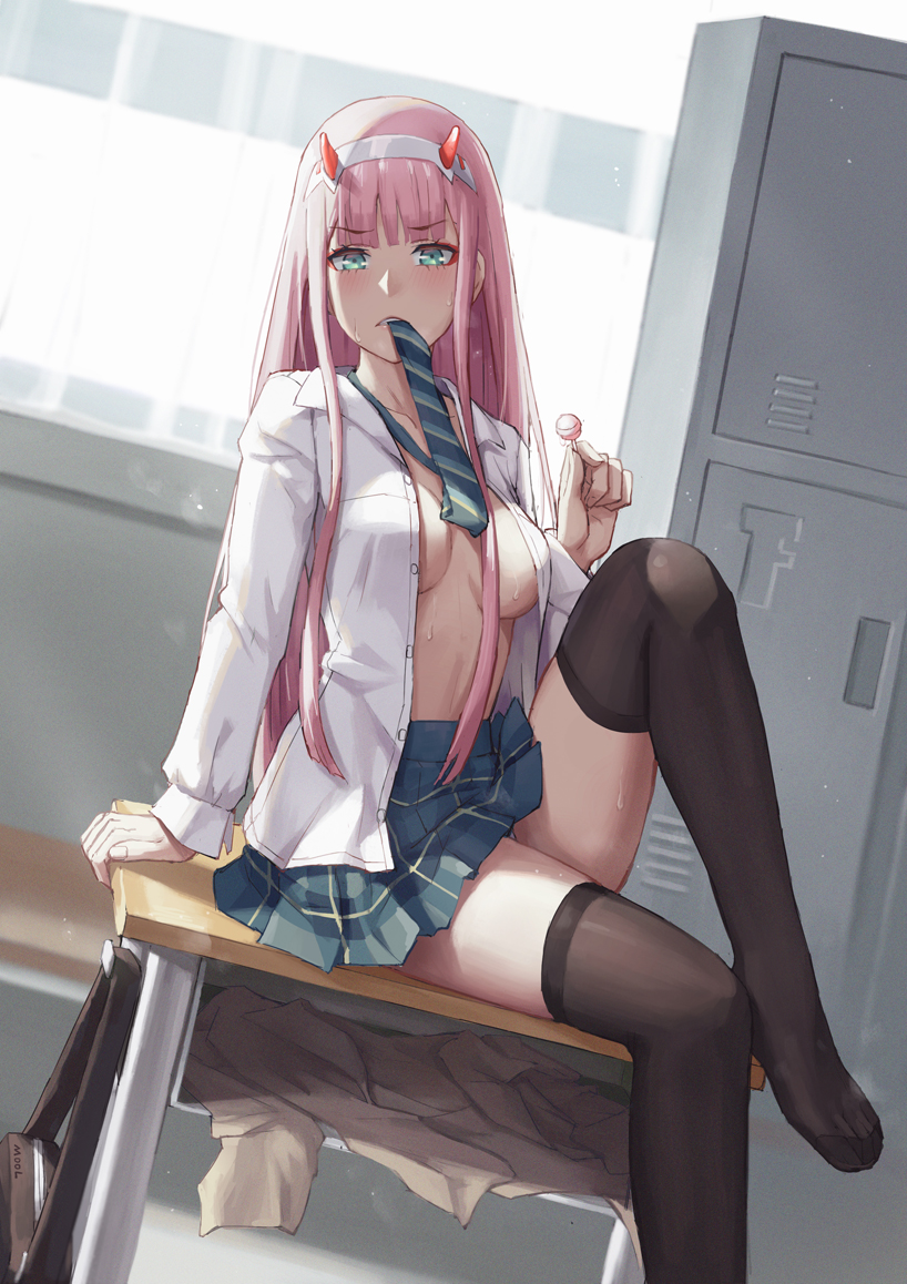 zero two (darling in the franxx) drawn by mool_yueguang