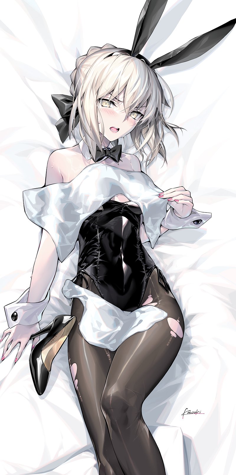 artoria pendragon and saber alter (fate and 1 more) drawn by kousaki_rui