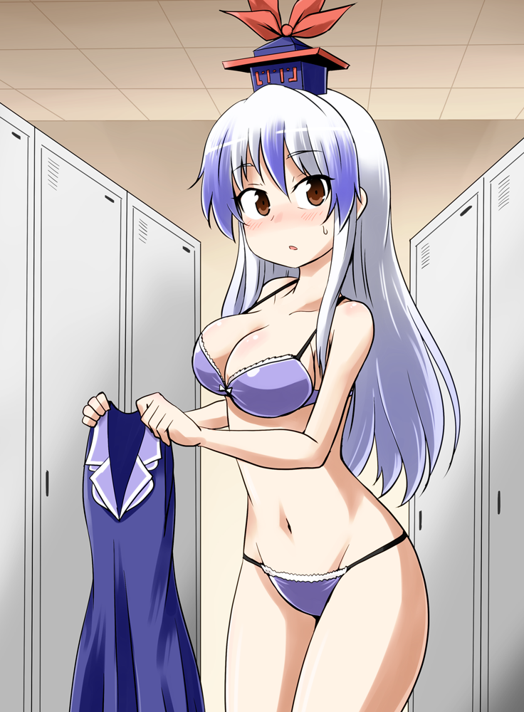 Anime girls locker room