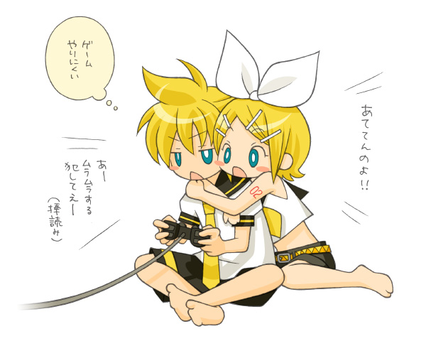 kagamine rin and kagamine len (vocaloid) drawn by hiyo_(hiyococco)