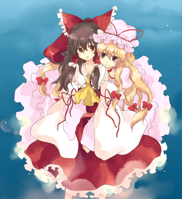 hakurei reimu and yakumo yukari (touhou) drawn by akarino_(yucco)