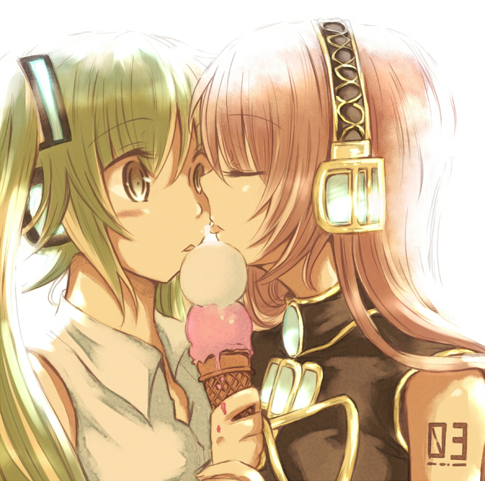 hatsune miku and megurine luka (vocaloid) drawn by yuuyu_(777)