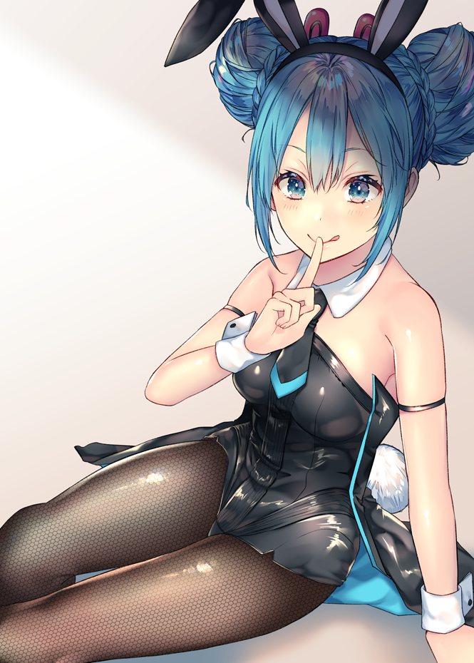 hatsune miku and bicute bunnies miku (vocaloid) drawn by shiomizu_(swat)
