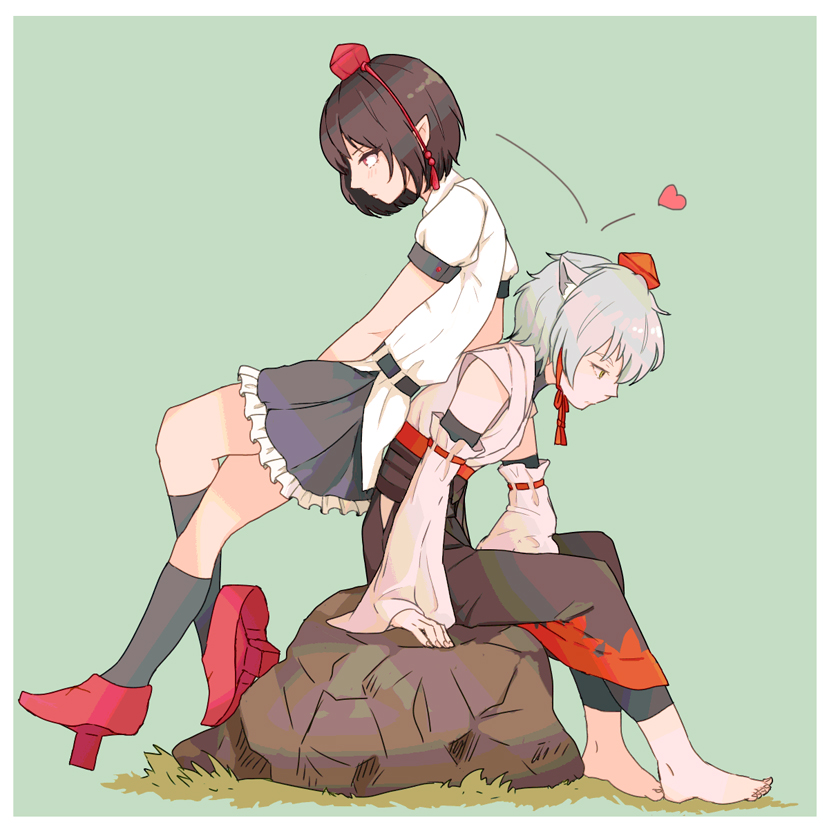 shameimaru aya and inubashiri momiji (touhou) drawn by ta_(tama2623)