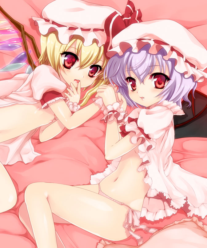 remilia scarlet and flandre scarlet (touhou) drawn by kumao_mofumofu