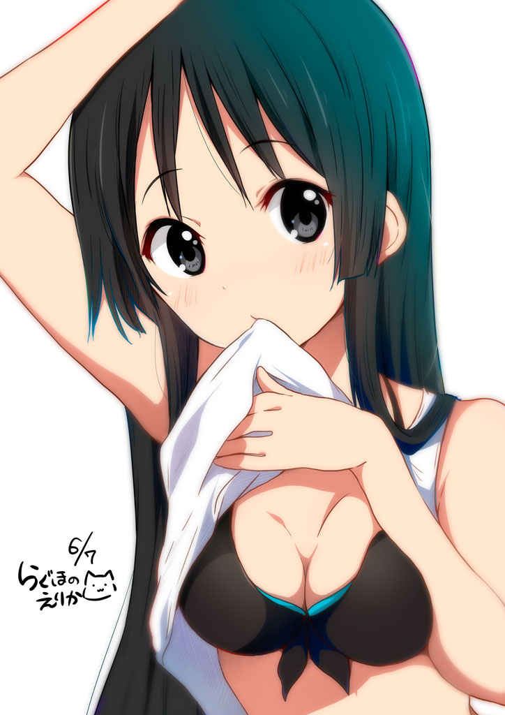 akiyama mio (k-on!) drawn by ragho_no_erika