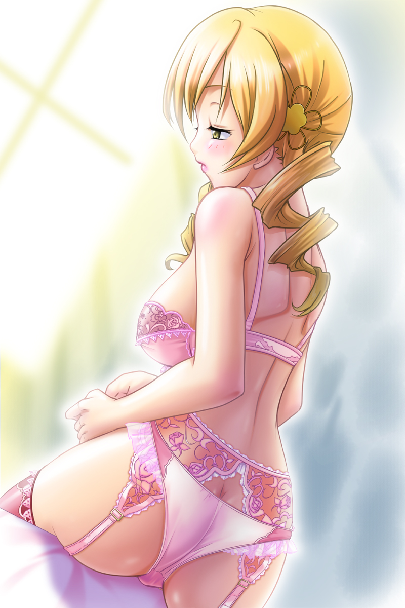 tomoe mami (mahou shoujo madoka magica) drawn by jaiya