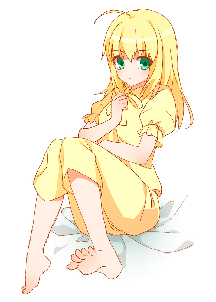 artoria pendragon and saber (fate and 1 more) drawn by ha84no