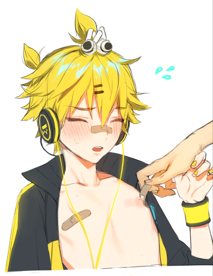 kagamine len (vocaloid and 1 more) drawn by naoko_(naonocoto)