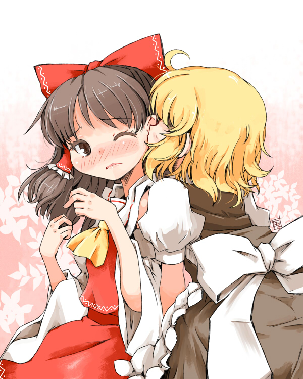 hakurei reimu and kirisame marisa (touhou) drawn by kanoe_soushi