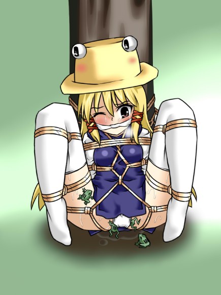 moriya suwako and pyonta (touhou) drawn by lilish