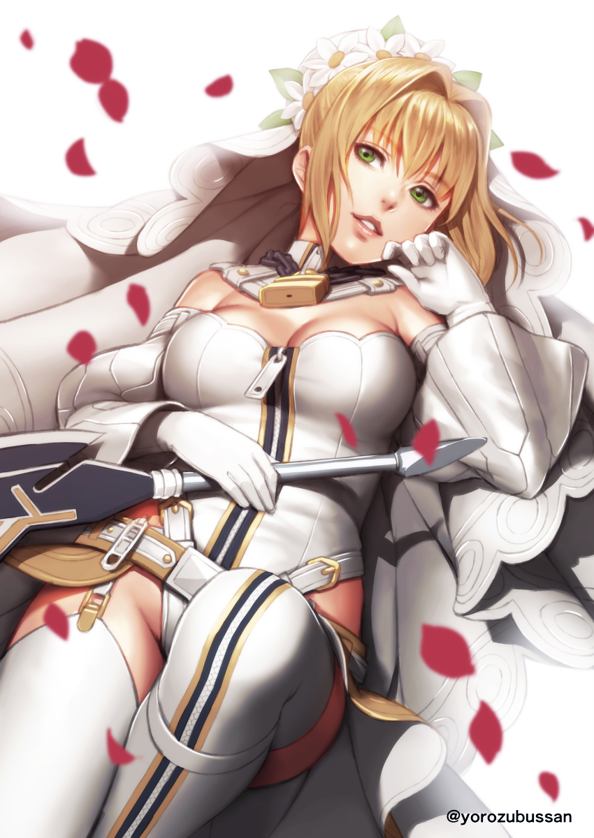 nero claudius (fate and 1 more) drawn by yorozu