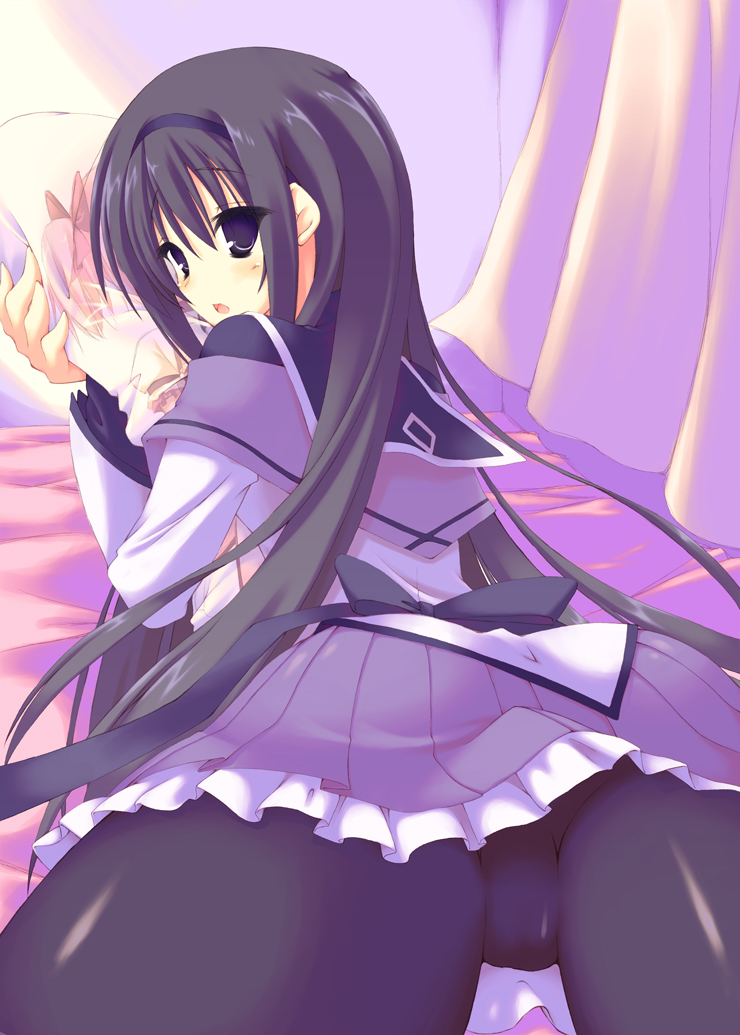 akemi homura and kaname madoka (mahou shoujo madoka magica) drawn by mutsuno_hekisa