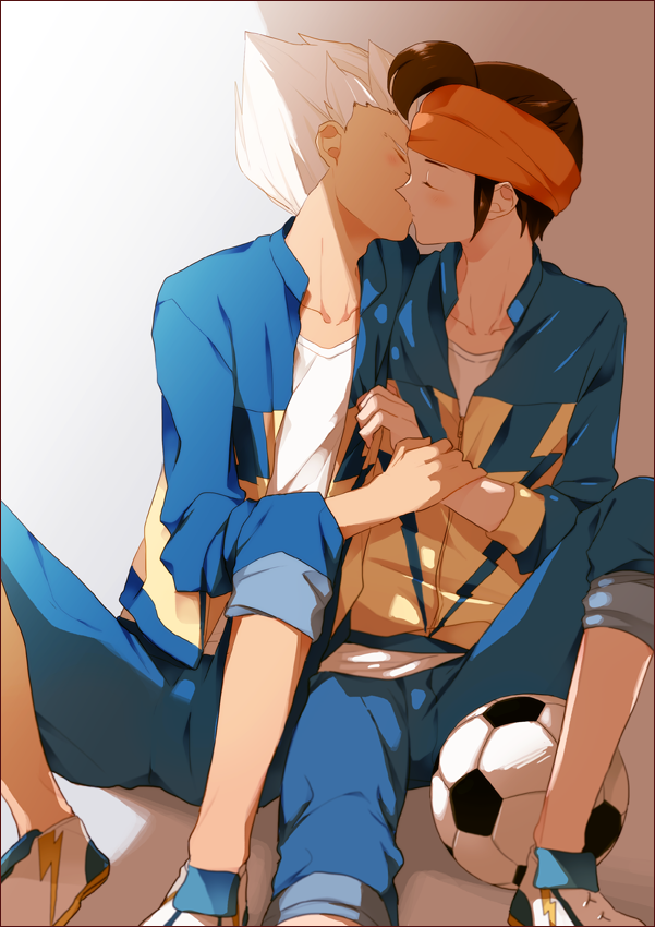 endou mamoru and gouenji shuuya (inazuma eleven) drawn by yui_(marine-drive)
