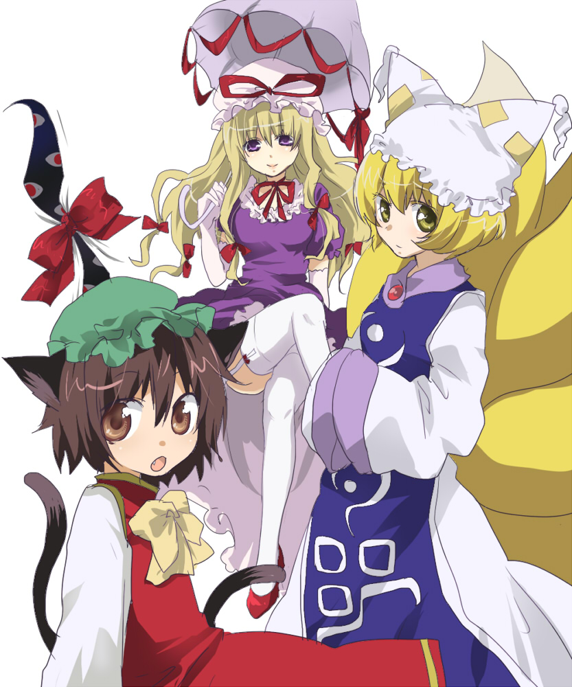 yakumo yukari, yakumo ran, and chen (touhou) drawn by machiko_(beard)