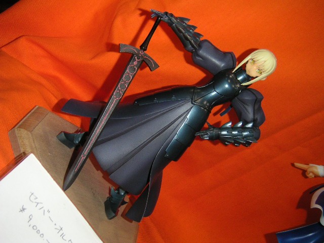 artoria pendragon and saber alter (fate and 2 more)