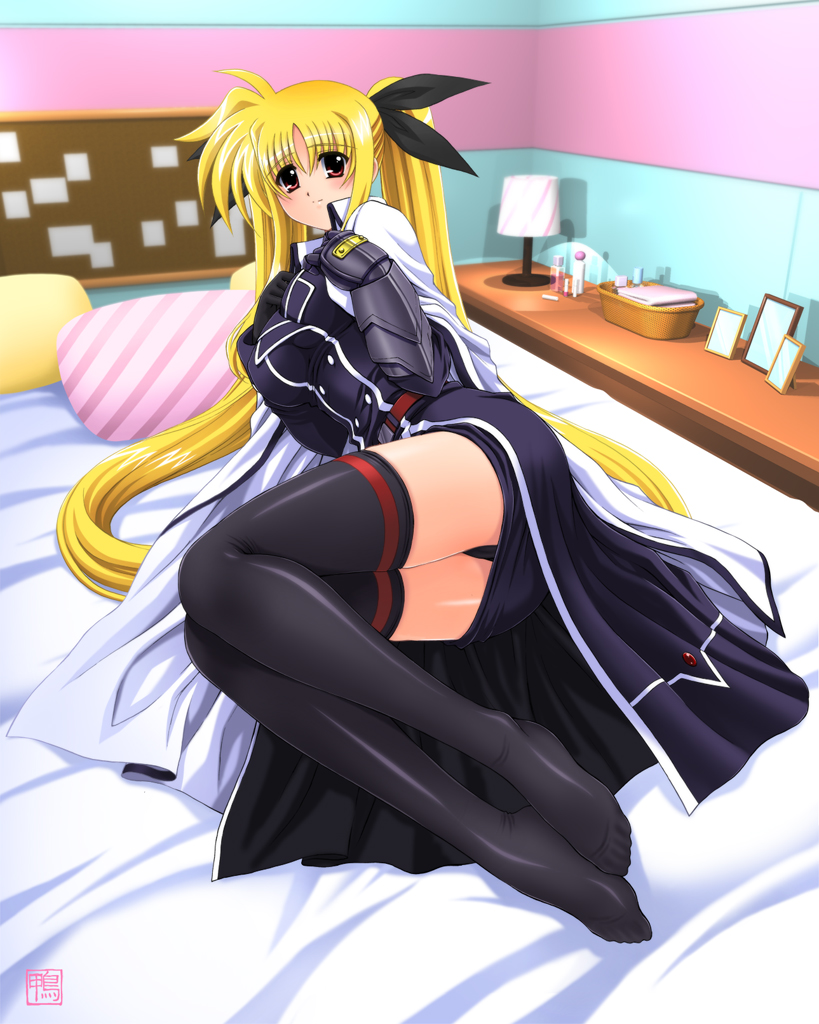 fate testarossa (lyrical nanoha and 1 more) drawn by kamogawa_tanuki
