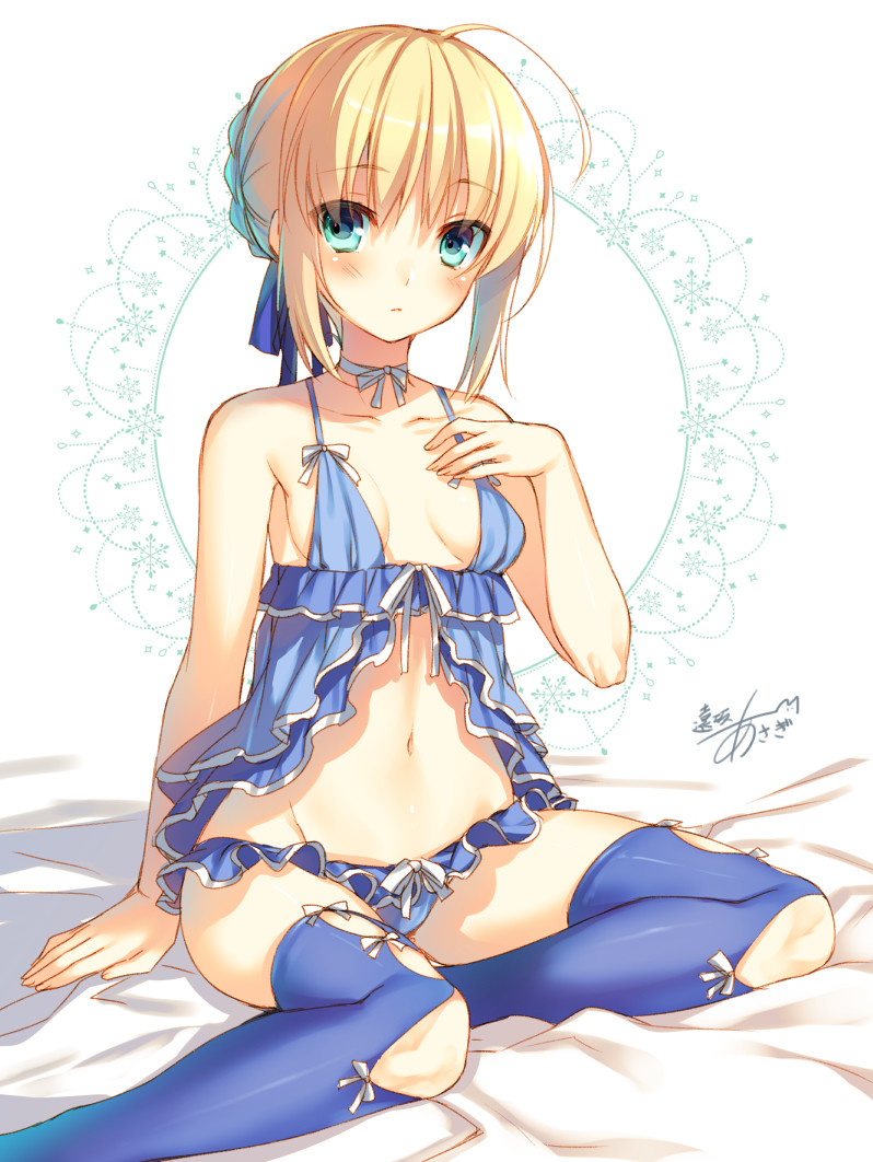 artoria pendragon and saber (fate and 1 more) drawn by toosaka_asagi