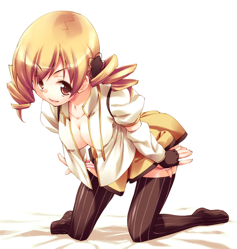 tomoe mami (mahou shoujo madoka magica) drawn by hoshizaki_hikaru