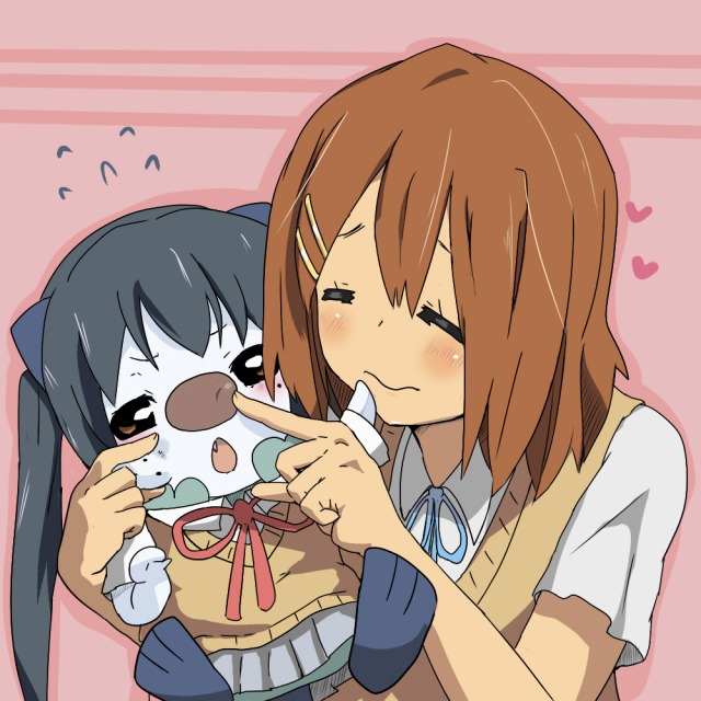 nakano azusa, hirasawa yui, and oshawott (pokemon and 2 more) drawn by iyoda_mato