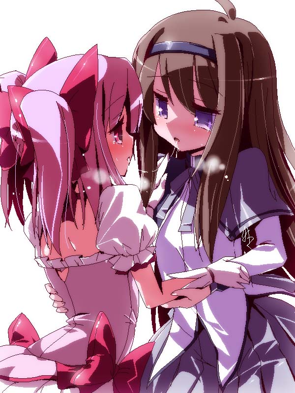 akemi homura and kaname madoka (mahou shoujo madoka magica) drawn by miuku_(marine_sapphire)
