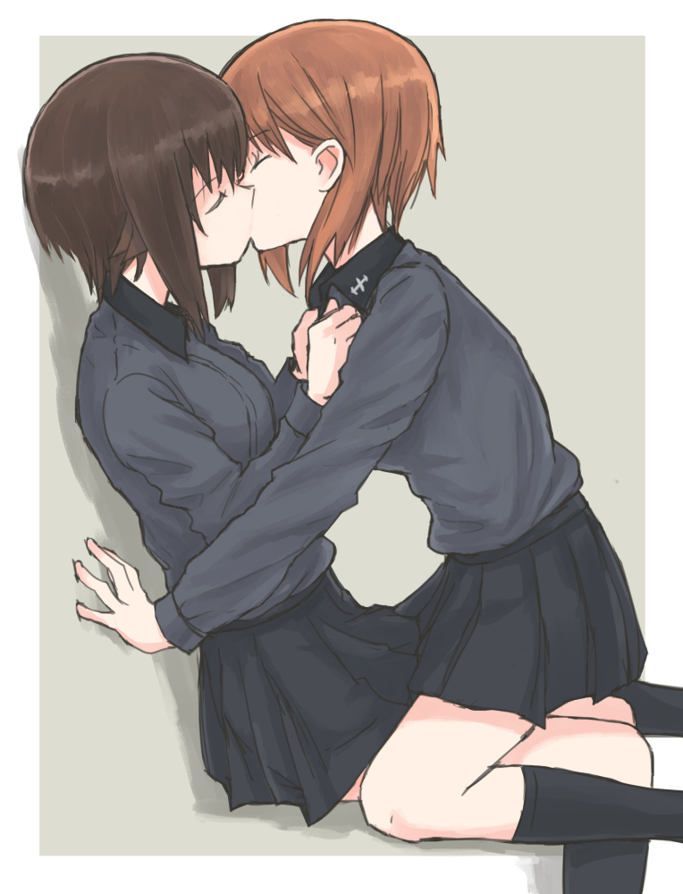 nishizumi miho and nishizumi maho (girls und panzer) drawn by mutsu_(layergreen)