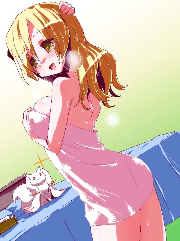 tomoe mami and kyubey (mahou shoujo madoka magica) drawn by miuku_(marine_sapphire)