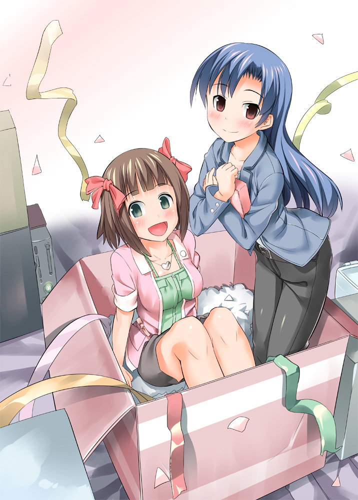kisaragi chihaya and amami haruka (idolmaster) drawn by kosaka_donten