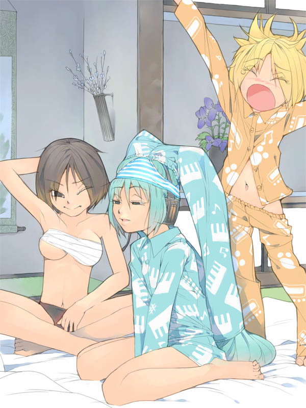hatsune miku, kagamine rin, and meiko (vocaloid) drawn by akinbo_(hyouka_fuyou)