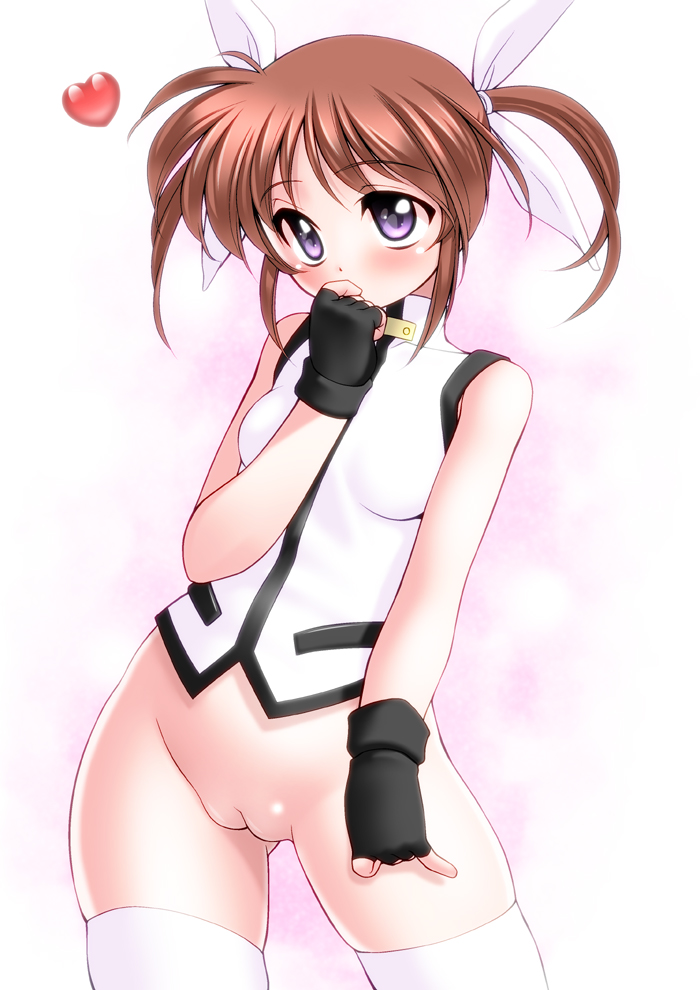 takamachi nanoha (lyrical nanoha and 2 more) drawn by sakura_ryuuken