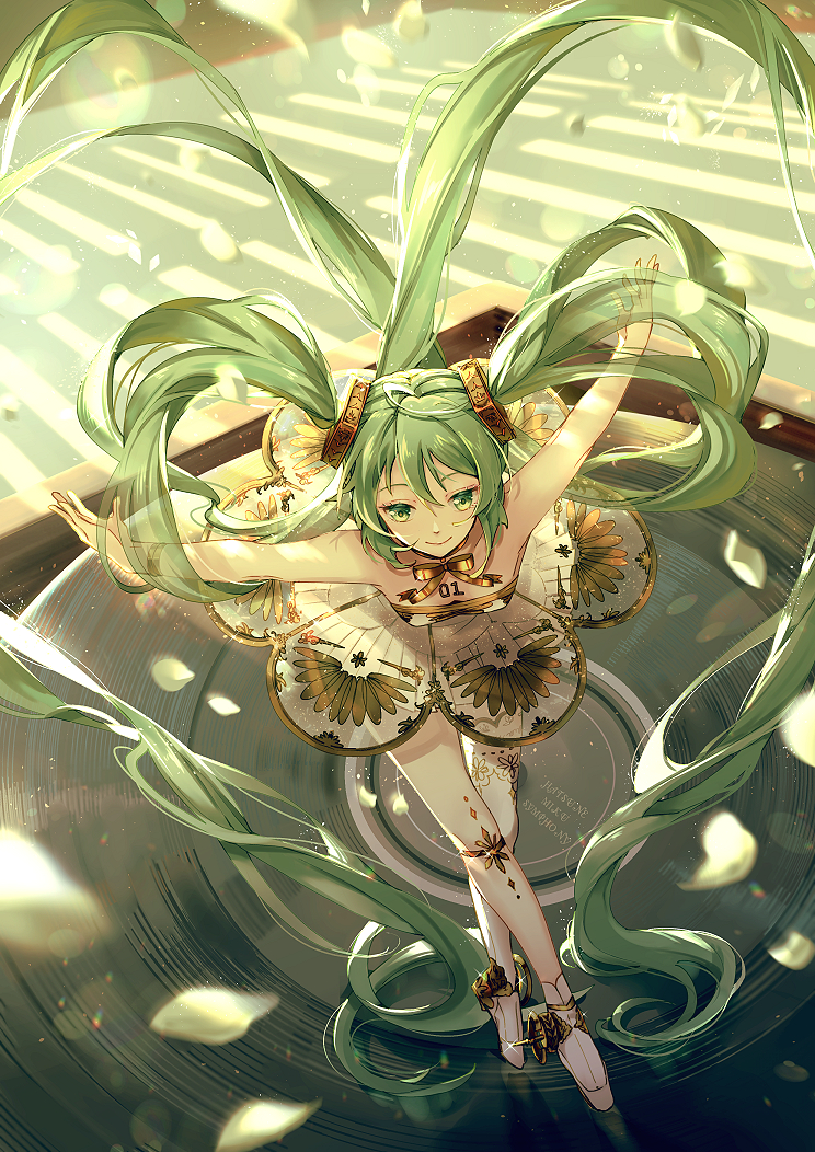 hatsune miku and gramophone miku (vocaloid and 1 more) drawn by momoko_(momoko14)