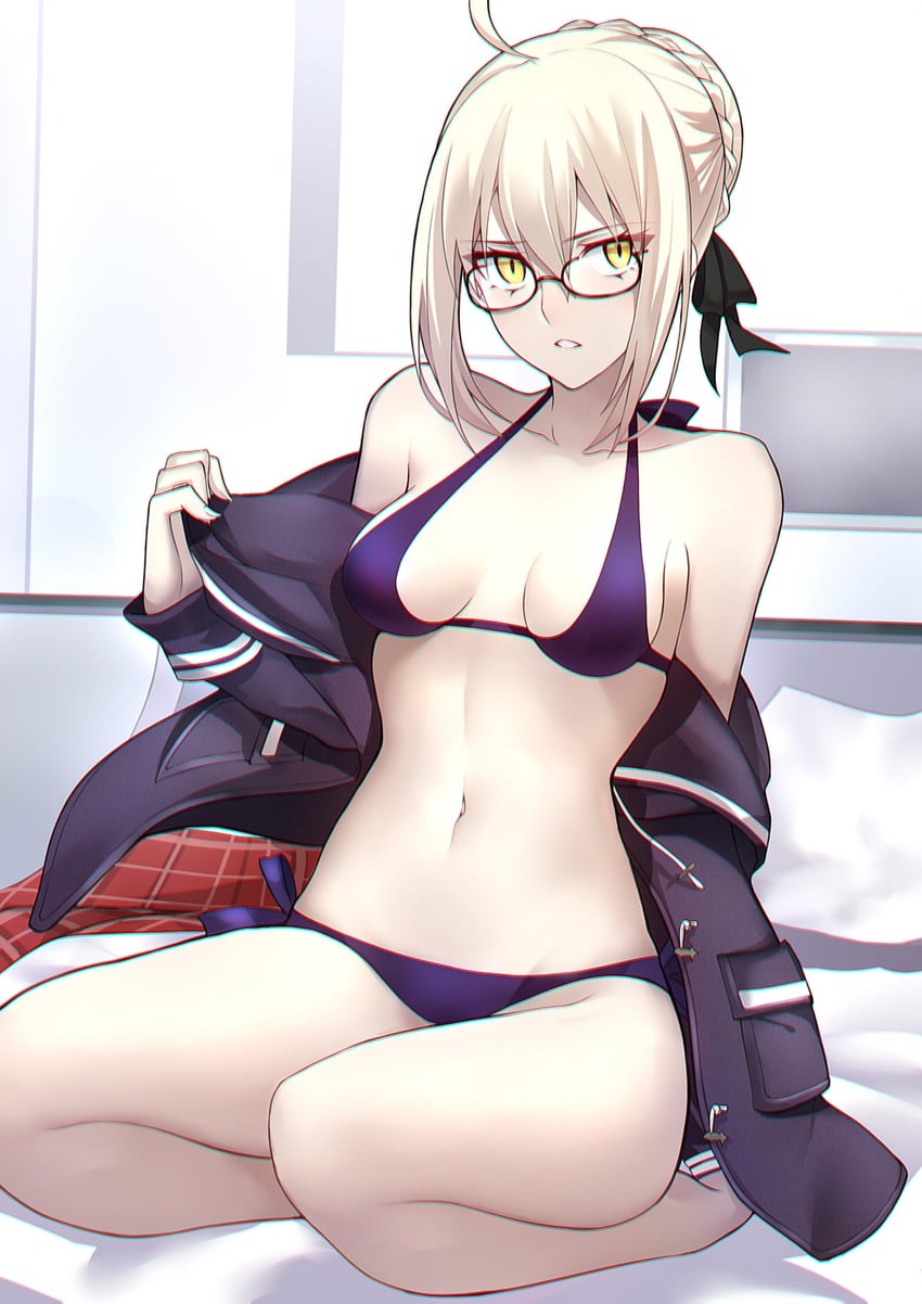 artoria pendragon and mysterious heroine x alter (fate and 1 more) drawn by shigure_s
