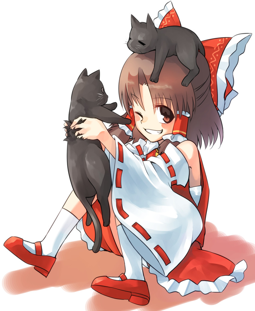 hakurei reimu and benikurage (touhou and 1 more) drawn by manarou