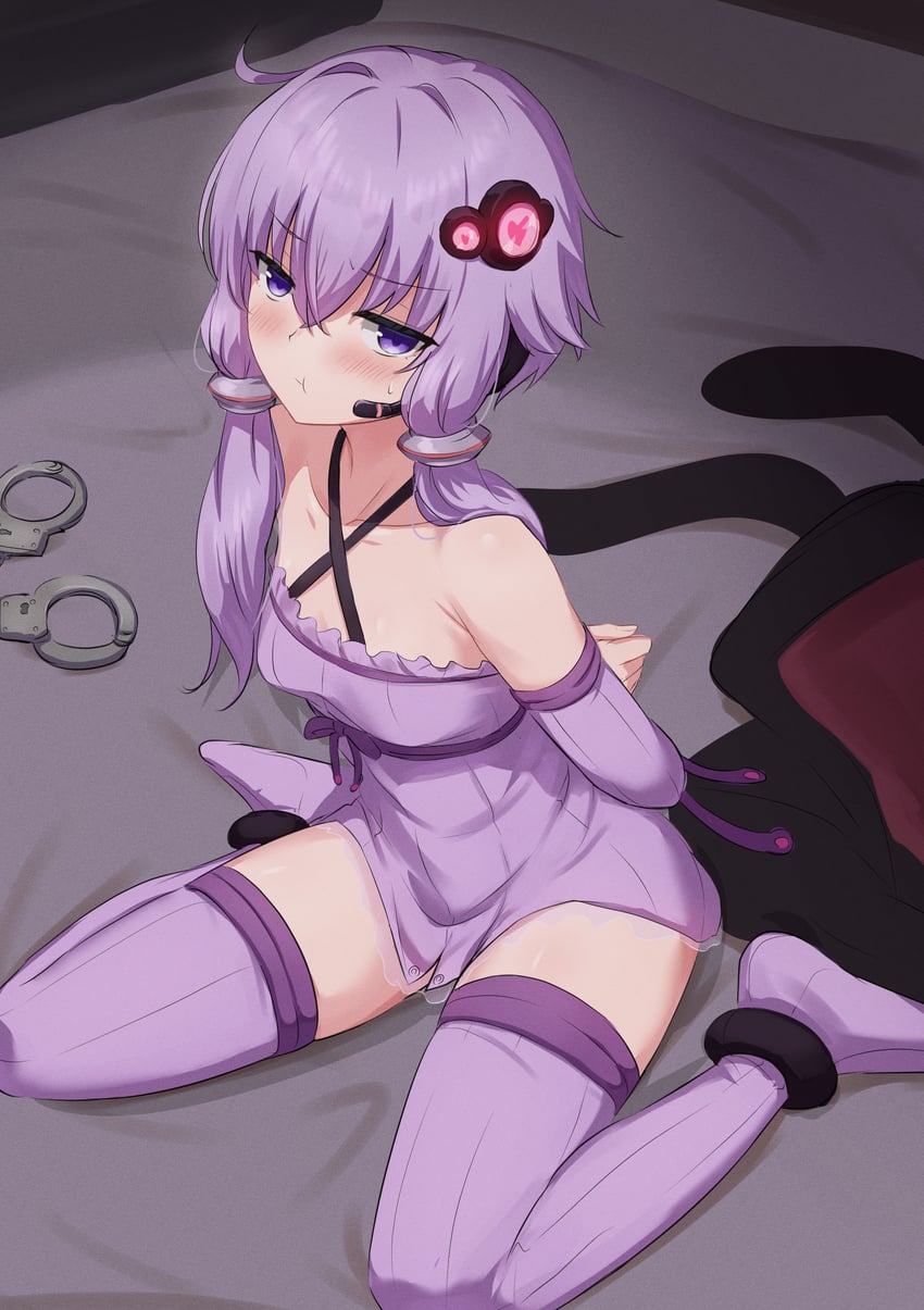 yuzuki yukari (vocaloid and 1 more) drawn by ruttse